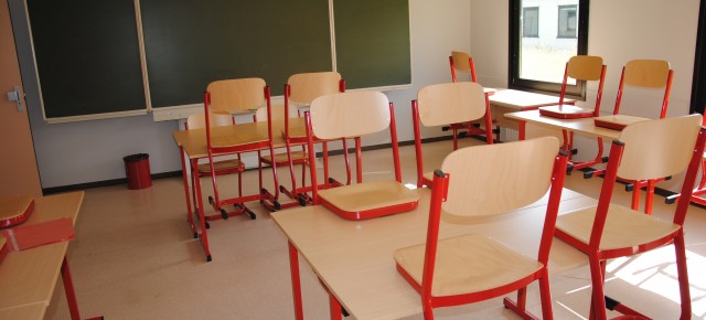 Plus de places dans les écoles et les crèches